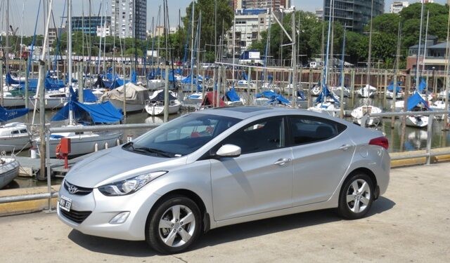Test Drive: Hyundai Elantra