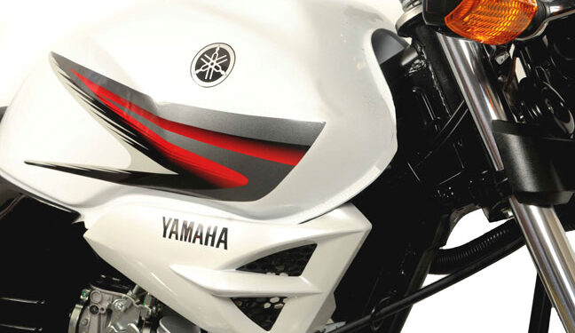Yamaha suma novedades para la emblemática YBR125
