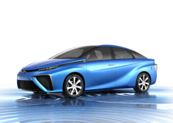 Toyota hace realidad un auto impulsado a hidrógeno