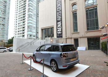 El C4 Picasso acompaña la inauguración de una nueva muestra en el Faena Arts Center