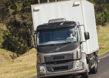 Volvo presentó su nueva línea de camiones VM