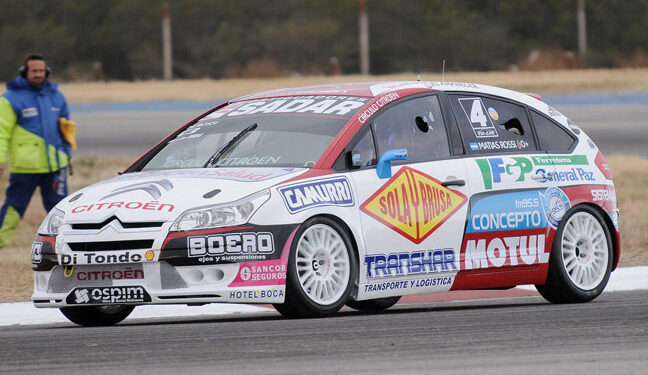 Matías Rossi sigue liderando el campeonato con Citroën