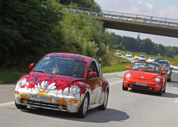 La Caravana Beetle sale de gira en Europa