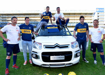 Citroën celebró con Boca su triunfo en el WTCC y donó un C3 Aircross