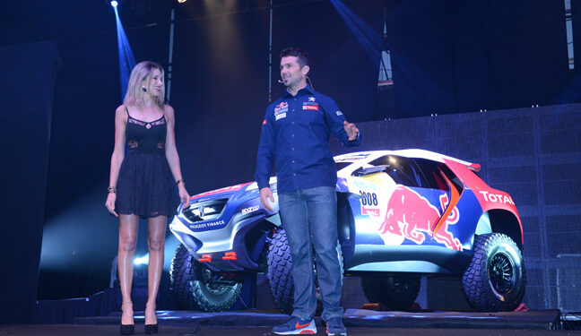 El Peugeot 2008 que participará del Dakar se presentó en Bs.As.