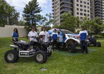 YPF presentó sus equipos para el Dakar 2015