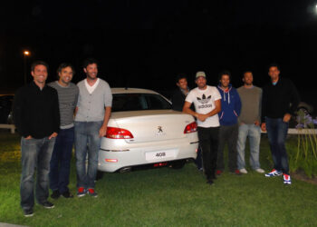 Peugeot premió con un 308 al ganador de La Legión