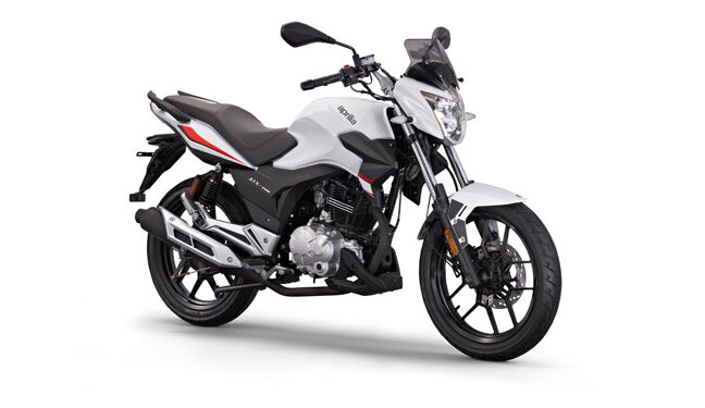 Aprilia llega a la Argentina y presenta la STX150