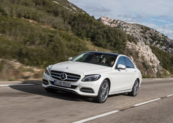 Clase-C-Mercedes-2