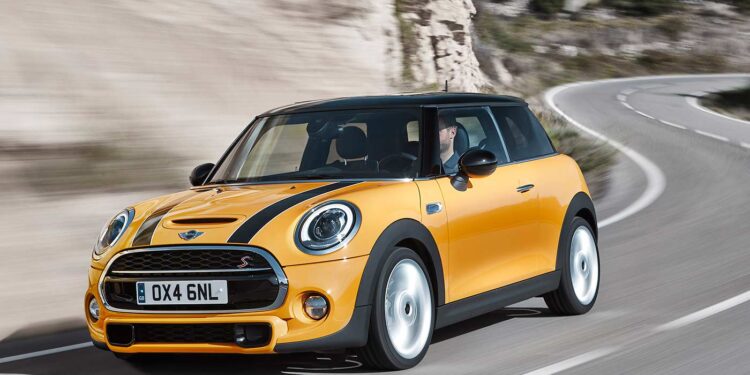 mini-cooper-2015-10