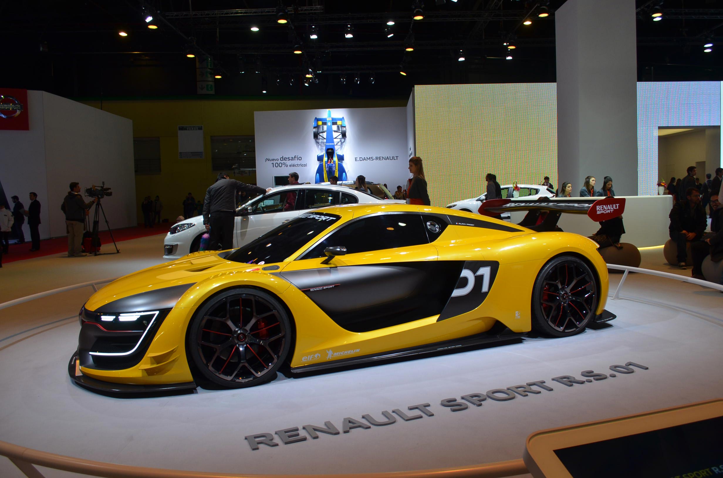 Renault-sport01