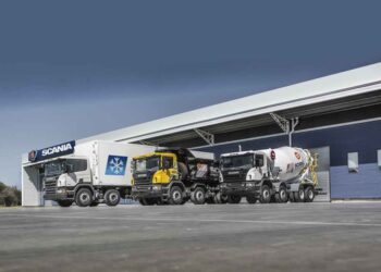 Scania presentó su línea de vehículos completos