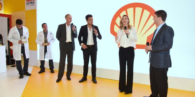 Shell estuvo presente en el Salón del Automóvil