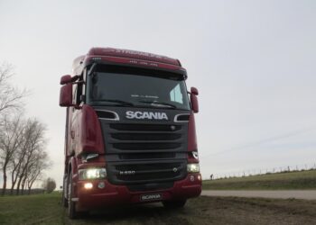 Mirá cómo funciona el Scania más inteligente y seguro del país