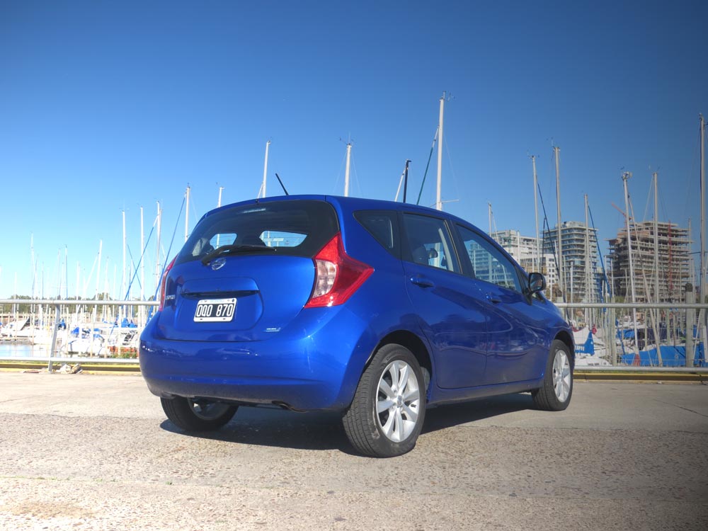Nissan-Note10
