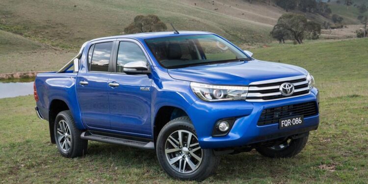 toyota-hilux2016