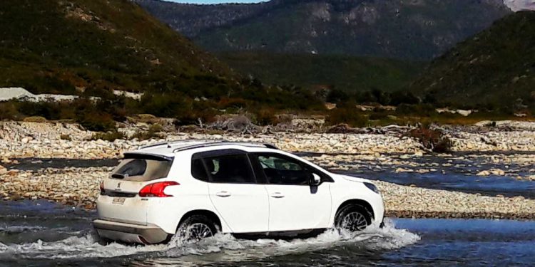 Peugeot 2008 lanzamiento 11