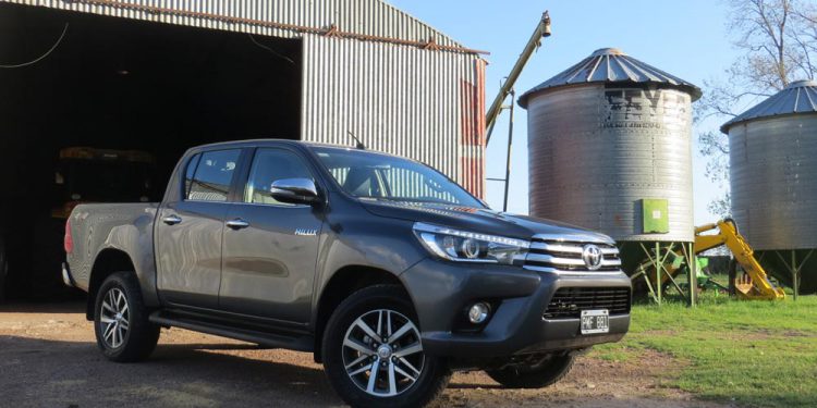 Toyota-Hilux