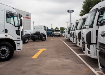 Yacopini camiones ford - RS -9330-2