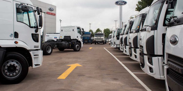 Yacopini camiones ford - RS -9330-2