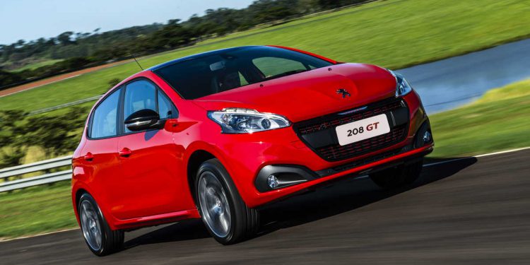 Peugeot 208 GT 2016 4