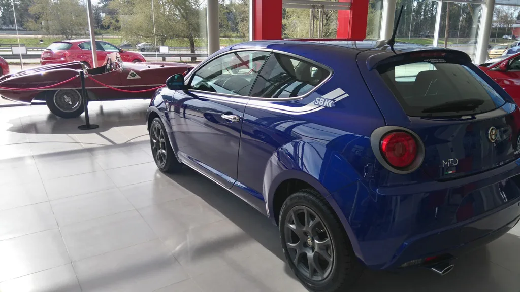 Alfa Romeo presentó la edición limitada del MiTo Superbike a un precio muy tentador