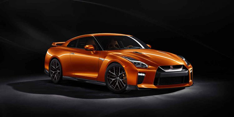 2017-nissan-gtr-aerodynamic-c-pillar-original