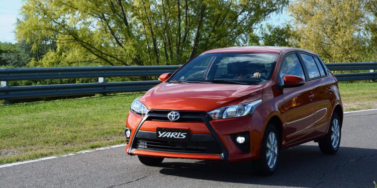 toyota-yaris-18