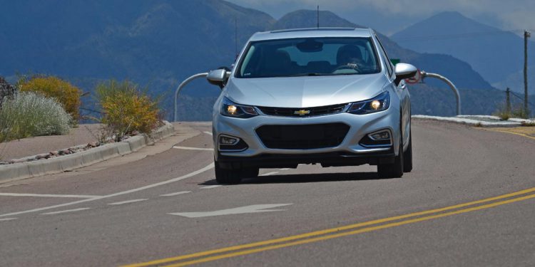 El exitoso Chevrolet Cruze disponible para test drive en Palmares