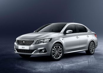 Peugeot 301 frente