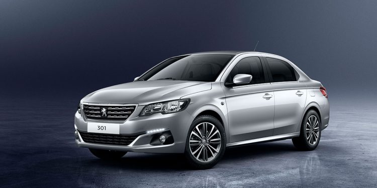 Peugeot 301 frente