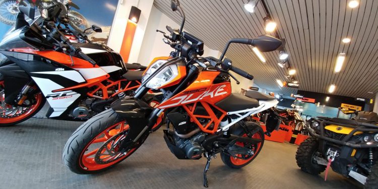 KTM 390 Duke Mendoza