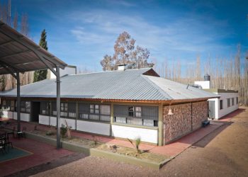 Ford y concesionarios programa educación para un mañana