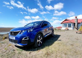 3008 calafate peugeot 1