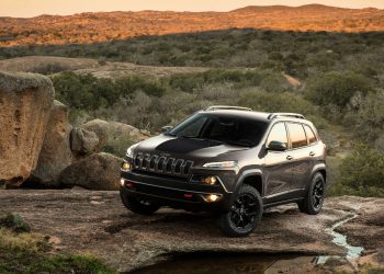 Jeep cherokee trailhawk 1