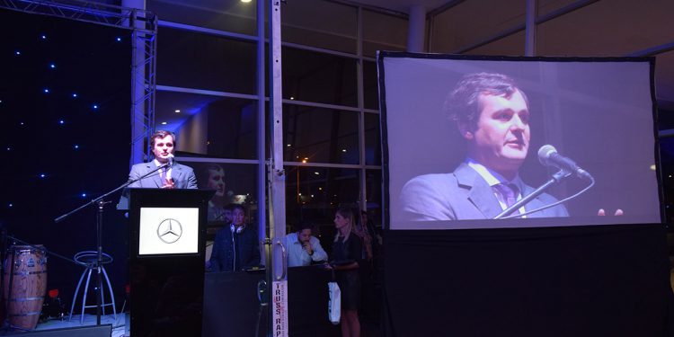 Acto de adjudicación Yacopini MB