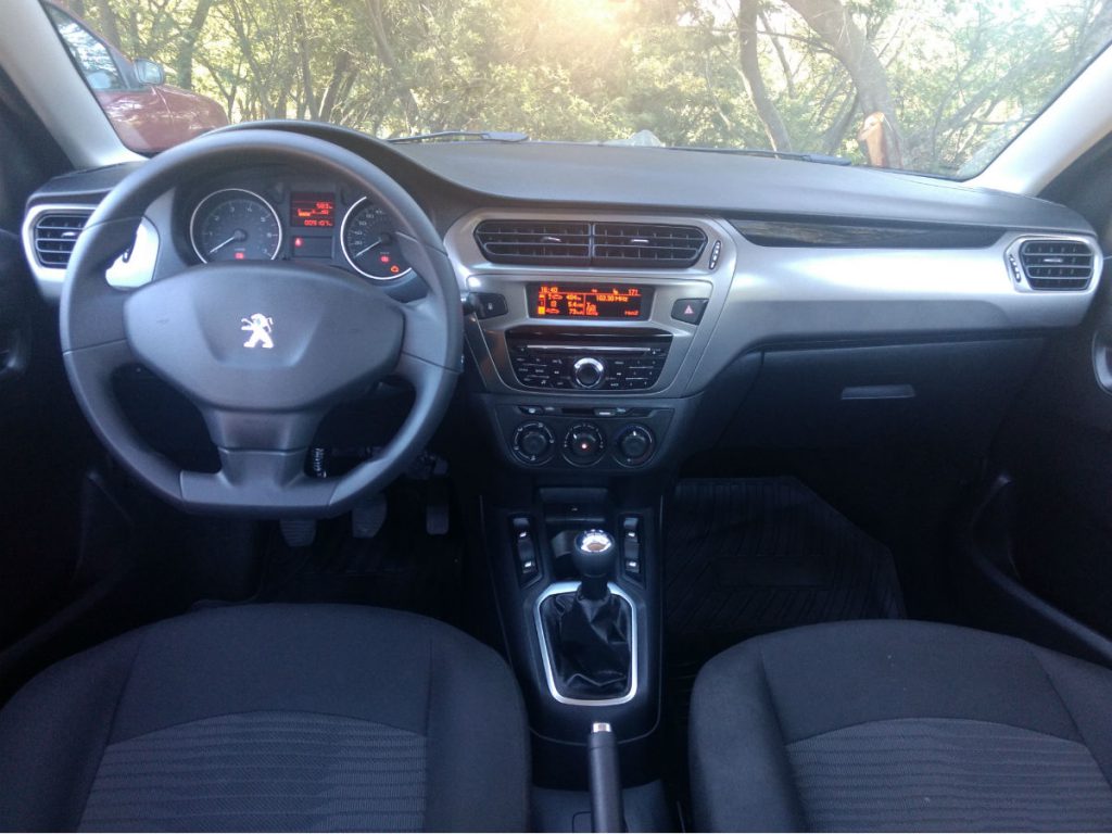Peugeot 301 HDI ¿Es este el sedán con mejor rendimiento del mercado?