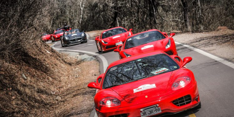 Caravana Ferrari 2017 argentina