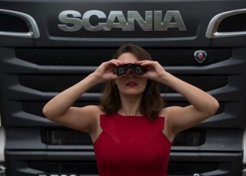 Un Scania será el escenario de una Ópera Electrónica