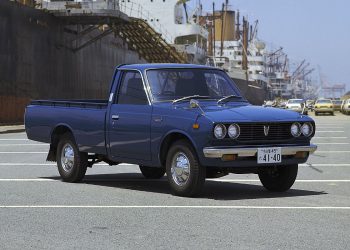 Hilux segunda generación 2 apertura