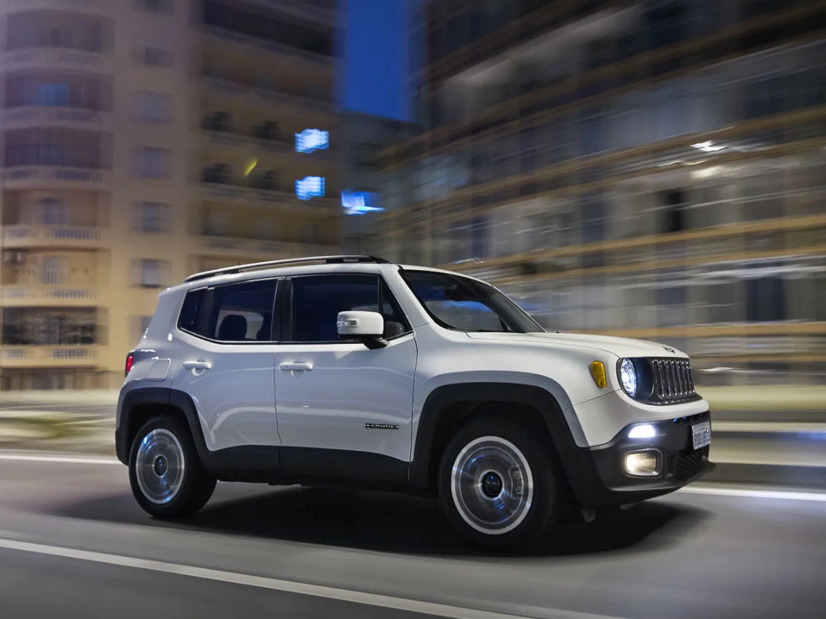 Jeep Renegade: suma versiones y opción de entrada más económica