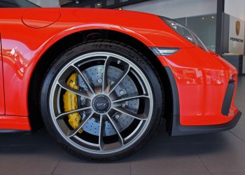 Informe ¿Qué neumáticos montan los autos más potentes de Argentina?