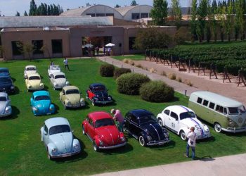 Los Escarabajos vivieron una fiesta en Mendoza y marcaron un récord