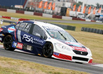 Team Peugeot Total STC2000