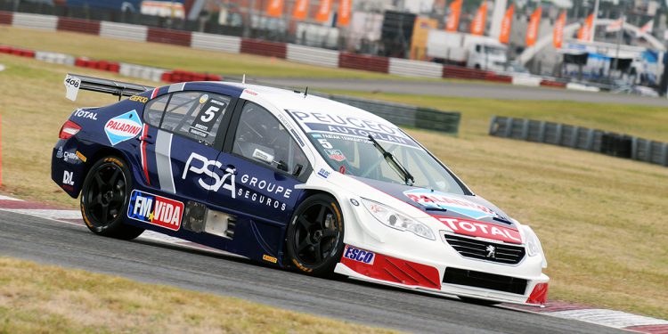 Team Peugeot Total STC2000