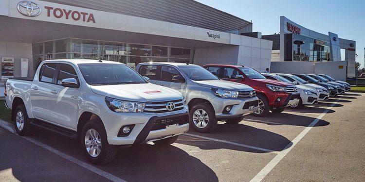 Toyota entregó siete autos de su Plan de Ahorro en Mendoza