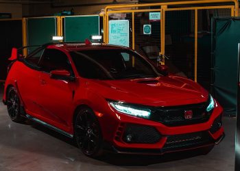 Impresionante: Honda experimentó con un Civic Type R y lo convirtió en pick-up