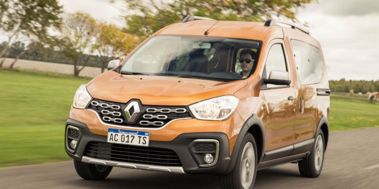 El Nuevo Renault Kangoo ahora llega en versión pasajeros con estos precios