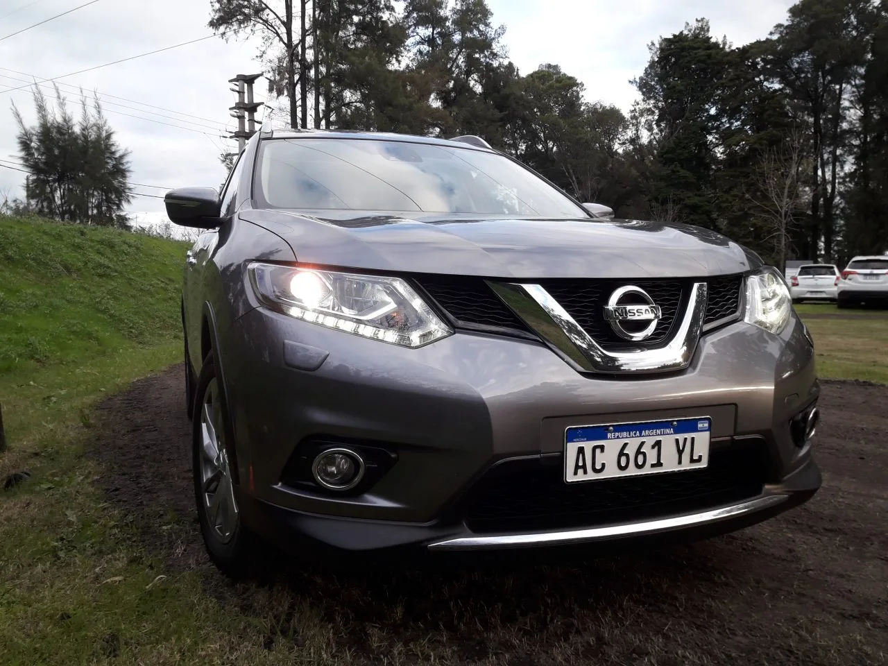 Testeamos a fondo la nueva Nissan X-Trail y te contamos a quién apunta