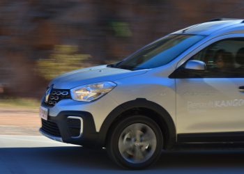 La Renault Kangoo llega a Argelia desde Córdoba.